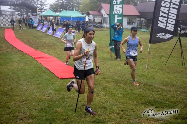 .
9月7日(日)開催　丸沼高原 日光白根山アセント⛰️
エントリー受付中！ソロの部に加え、ペアの部とトリオの部も🙆‍♀️
日本百名山のひとつである日光白根山の山頂がゴールとなるスカイチャレンジの部も同日開催！＊＊＊＊＊＊＊＊＊＊＊＊＊＊＊◆2025年9月7日(日)
丸沼高原日光白根山アセント
https://shirane-ascent.com日本百名山、かつ関東以北最高峰の日光白根山の山嶺で行われる登山競走。競うよりも登ることを仲間と楽しんでほしいという想いで、個人の部に加えて、チームで参加できるペアの部、トリオの部も用意しております。
また、各機関の協力のもと、日光白根山の山頂がゴールとなるスカイチャレンジも実現！日本一標高の高い場所で開催されるキッズレースも同日開催いたします。詳しくは公式サイトをご確認ください。.#日光白根山アセント
#白根アセント
#日光白根山
#尾瀬国立公園マウンテンマラソン
#尾瀬マラソン
#尾瀬
#スカイランニング
#トレイルランニング
#トレラン
#登山